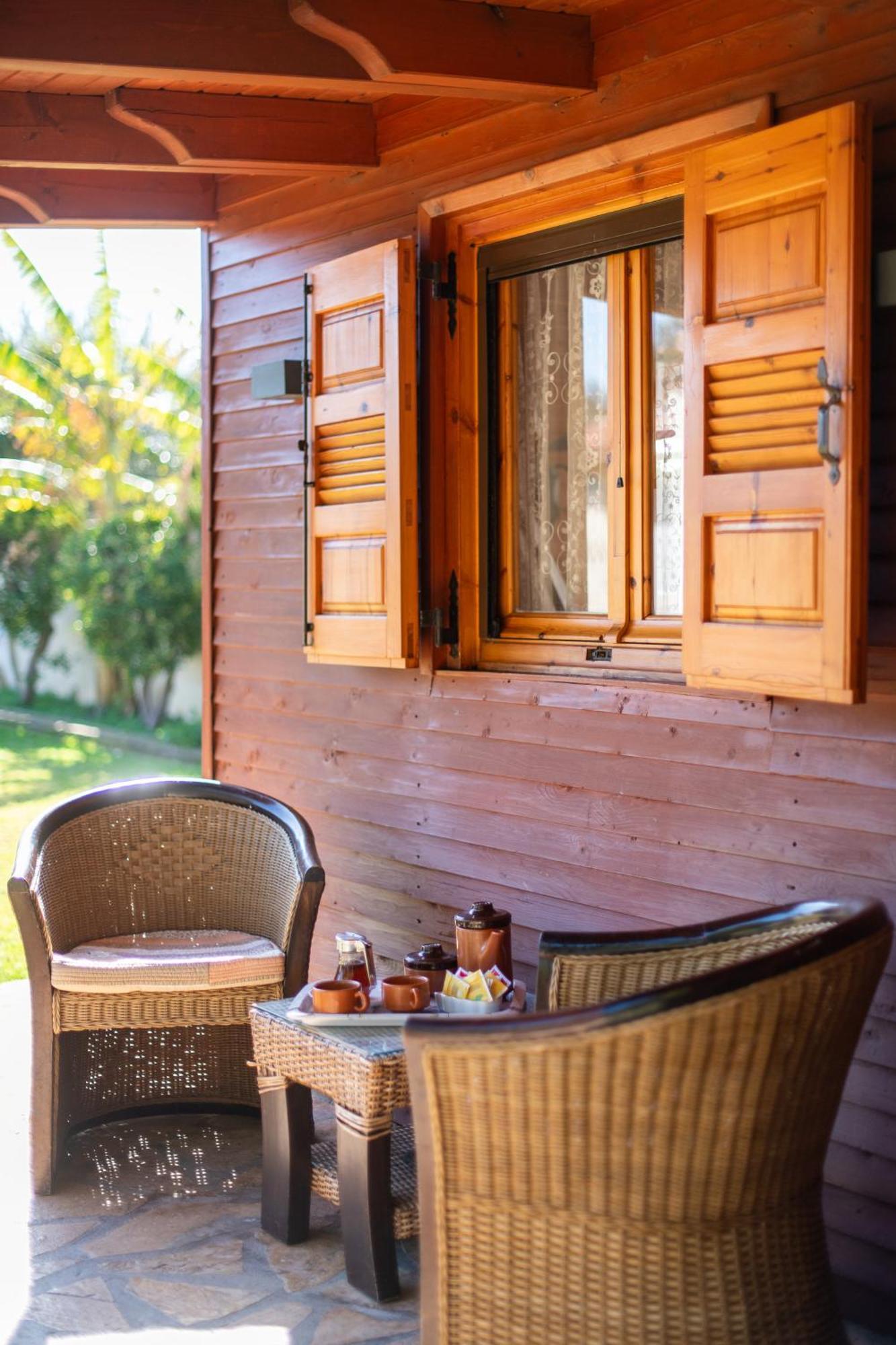 Aliki Guest House 艾伊翁 外观 照片