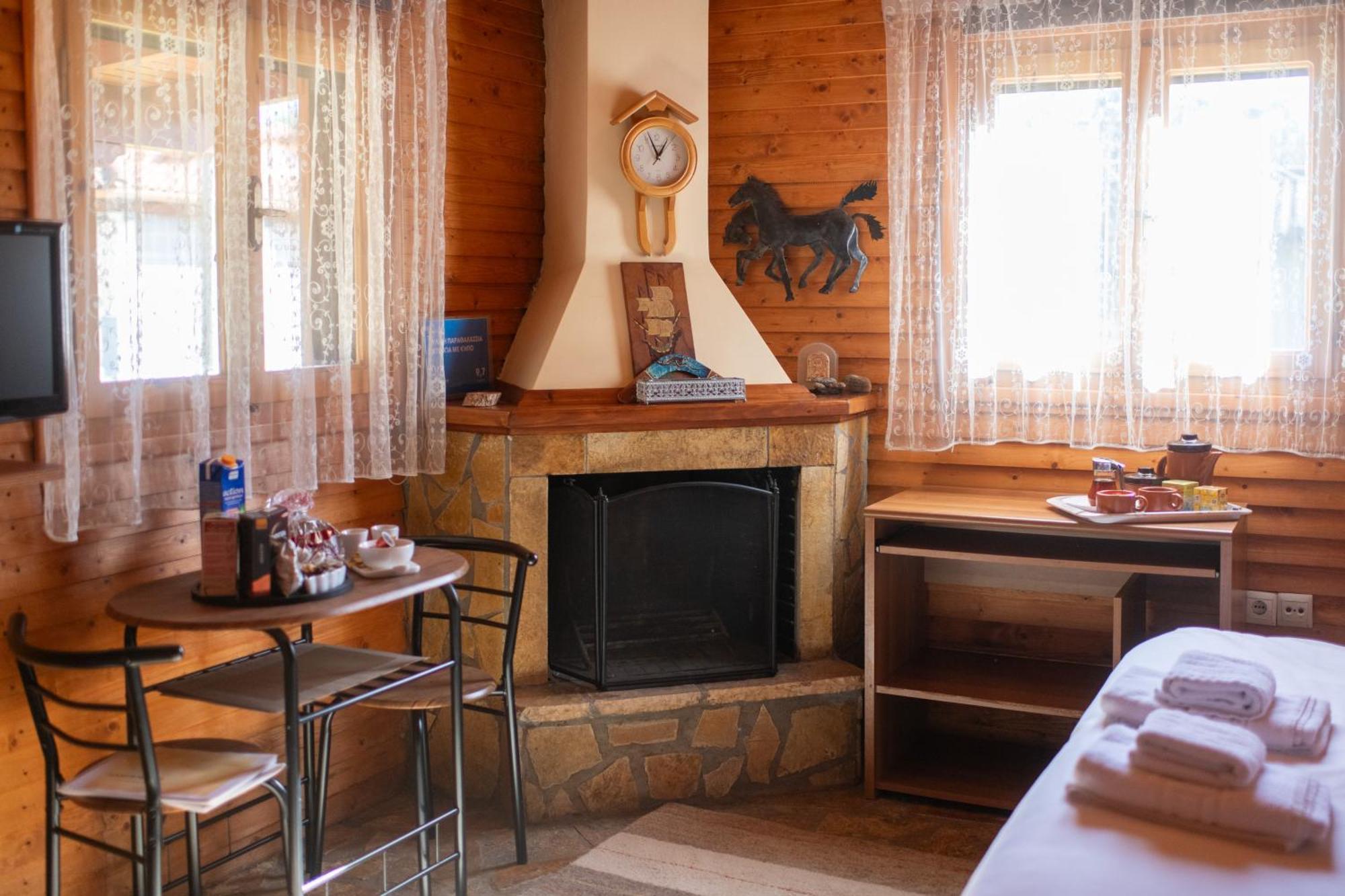 Aliki Guest House 艾伊翁 外观 照片